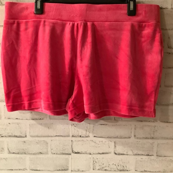 JUICY COUTURE Women’s X-Large Pink Solid Velour Active Shorts - Picture 2 of 5